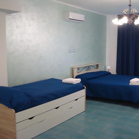 פיומפרדו ברוציו Guest House Mare E Luna מראה חיצוני תמונה