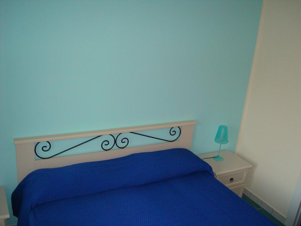 פיומפרדו ברוציו Guest House Mare E Luna חדר תמונה