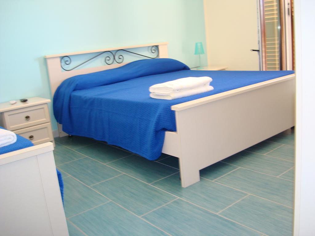 פיומפרדו ברוציו Guest House Mare E Luna מראה חיצוני תמונה